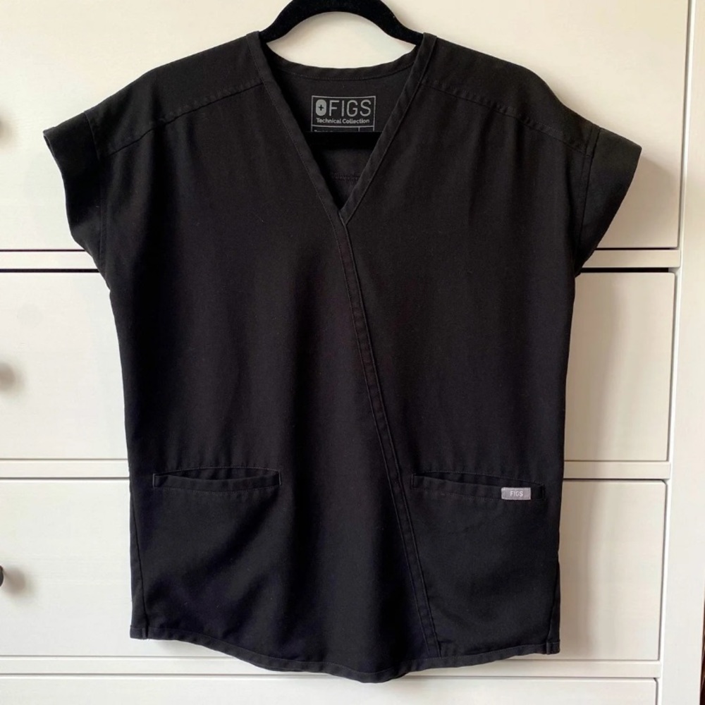 Figs Taza scrub top